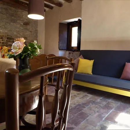 Dos Arcos Usana Bed & Breakfast Ainsa Exterior photo
